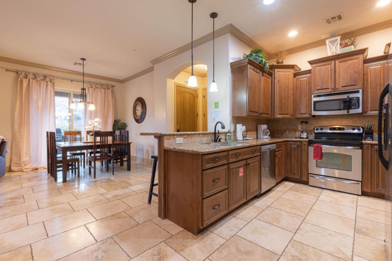 D5-Coral Springs Poolside-Ground Floor 3-Bedroom Hillside View Hurricane Quarto foto